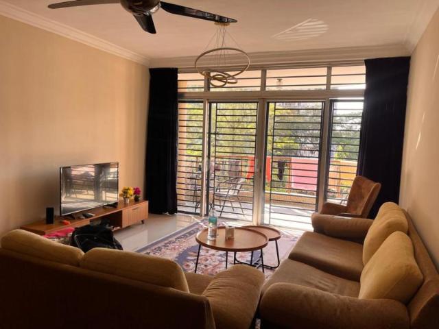 Fully Furnished Venice Hill Condominium Luxurious Designs, and easy access to major locations