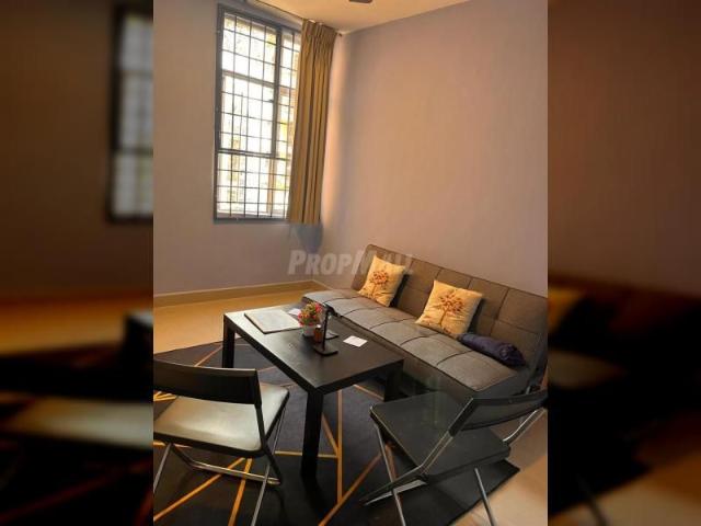 Fully Furnished Venice Hill Condominium Luxurious Designs, and easy access to major locations