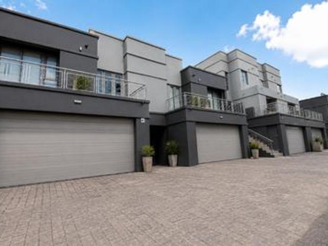 fully furnished villa in morningside