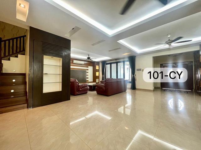 FULLY FURNISHEDAeon Bandar Bukit Tinggi Klang Semi D House For Rent