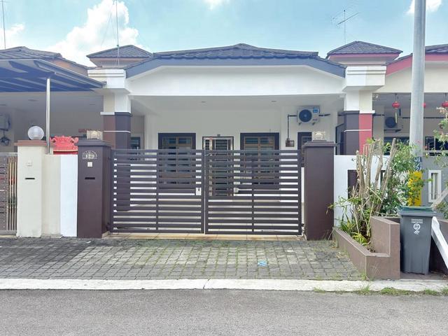 Fully furniture single storey Taman kluang indah