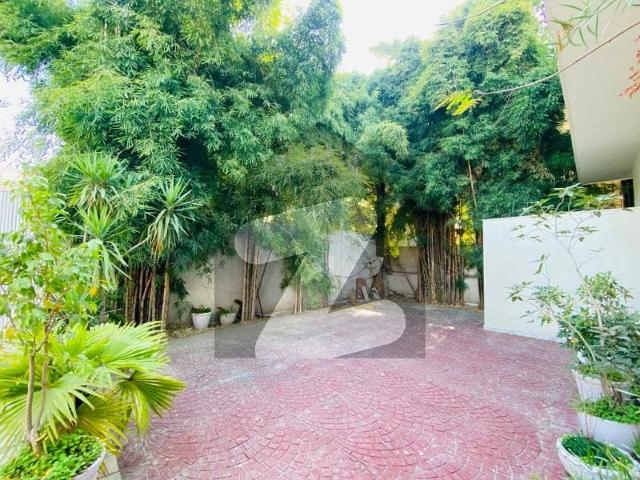 Fully Independent House For Rent In F 7