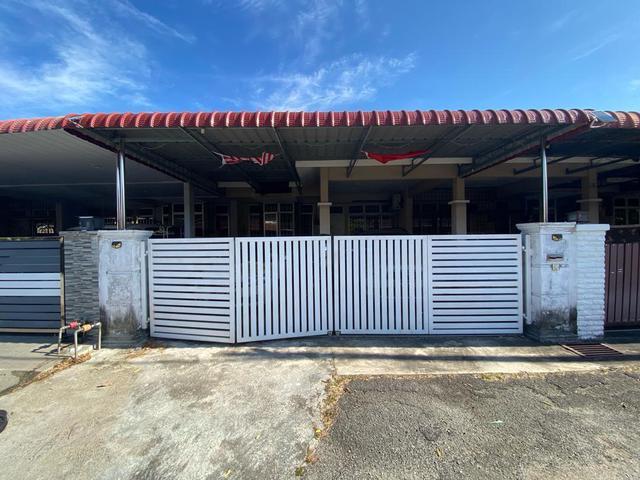 FULLY KITCHEN KABINET Rumah Teres SetingkatKitchen Extension
