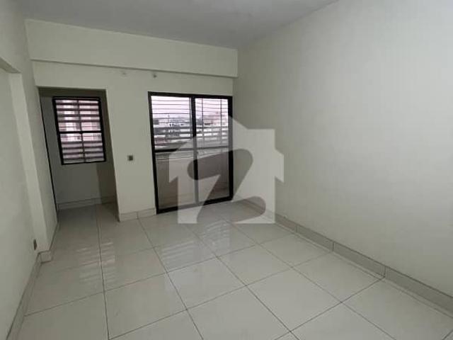 Fully Leased 3DD Apartment Ideal For Families, Bank Loan, Financers &Amp  Investors