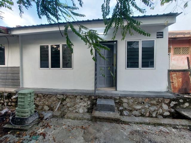 FACING OPEN NEAR SCHOOL Desa Cempaka Nilai