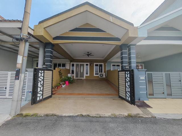 FULLY RENO FACING OPEN Teres 2 Tingkat Taman Desa Melor Senawang