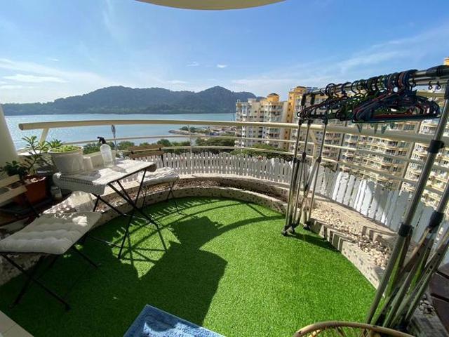Fully Reno Gold Coast Resort Near Queensbay31Bed2Bath1Car park