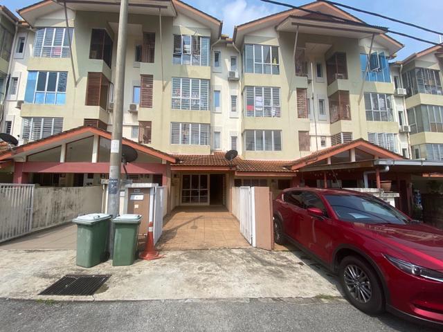 FULLY RENO GROUND FLOOR Townhouse Amansiara Selayang Rawang
