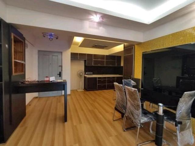 Fully Reno ID design 3 Room size DAlamanda Condo Cheras KL Maluri