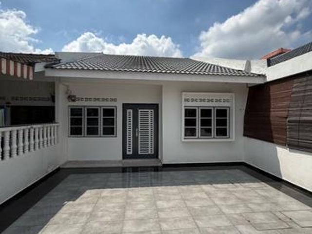 FULLY RENO Taman Melawis Klang Single Storey House TIP TOP CONDTION