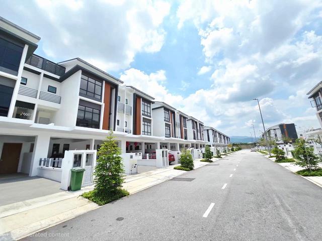 Fully RenoF Loan Duplex Townhouse Taman Akasia Semenyih