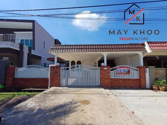 FULLY RENOHOUSE FOR SALETAMAN INTAN1st STOREY SEMID