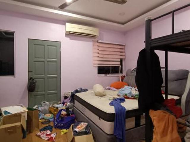 FULLY RENOVATE FULLY FURNISHED FULL LOAN Klang Utama 2sty FOR SELL