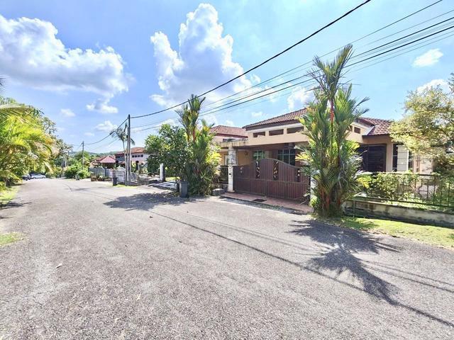Fully Renovate Semi D Setingkat Taman Rembia Perkasa Alor Gajah Melaka