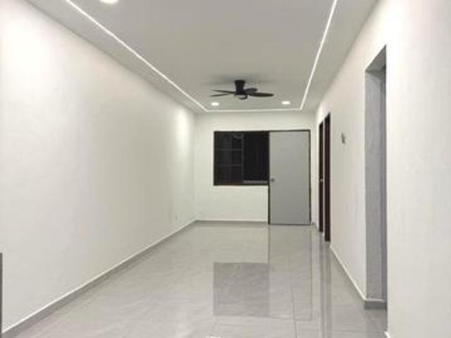 Fully Renovated 3 Bedroom Flat Tasek 64 Bandai Seri Alam