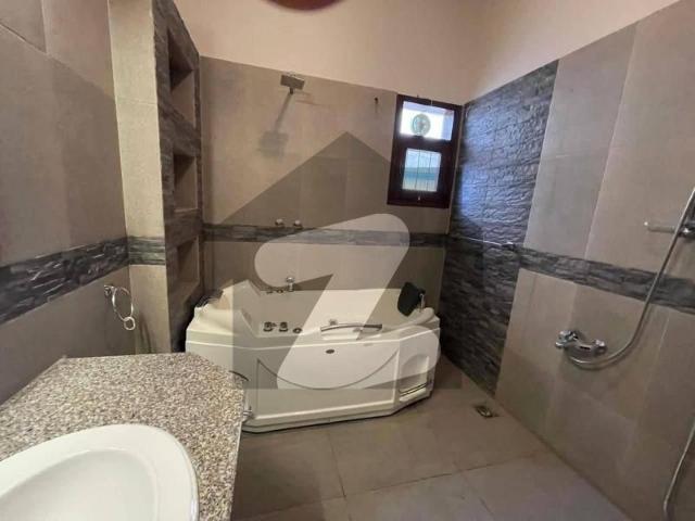 Fully Renovated 1000 Yards Bungalow DHA Phase 5