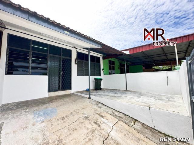 FULLY RENOVATED 1 Storey Terrace House Taman Keladi FOR SALE