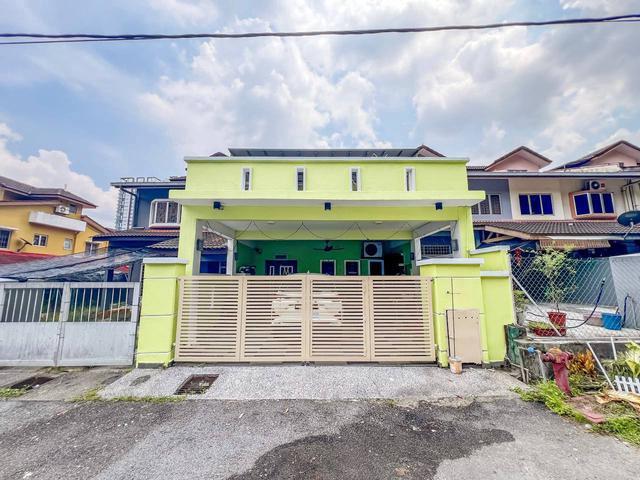 Fully Renovated 25 Storey Terrace Taman Equine Seri Kembangan