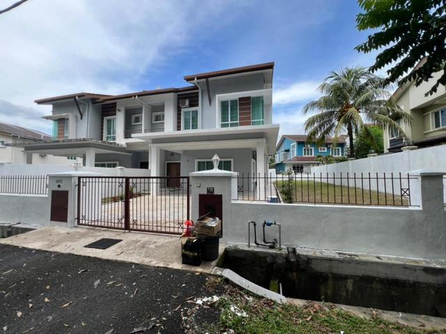 FULLY RENOVATED 2 Storey Semi D Bandar Tasik Kesuma Semenyih