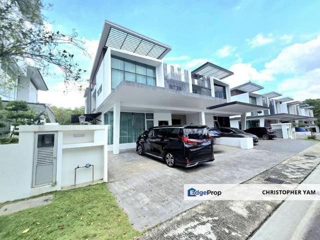 Fully Renovated 2 Storey Semi D Garden Residence Evergreen