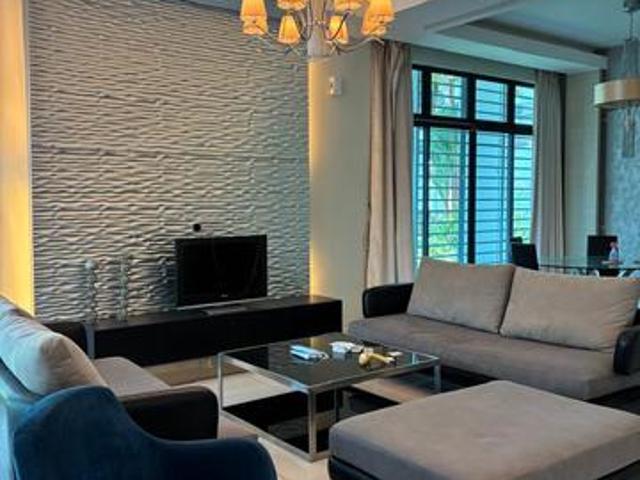 FULLY RENOVATED 2 Storey Semi D Taman Vista Kirana Bemban Melaka