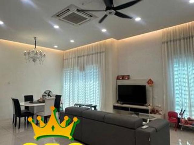 Fully Renovated 2 Storey SemiD Pearl Residence Villa Mutiara