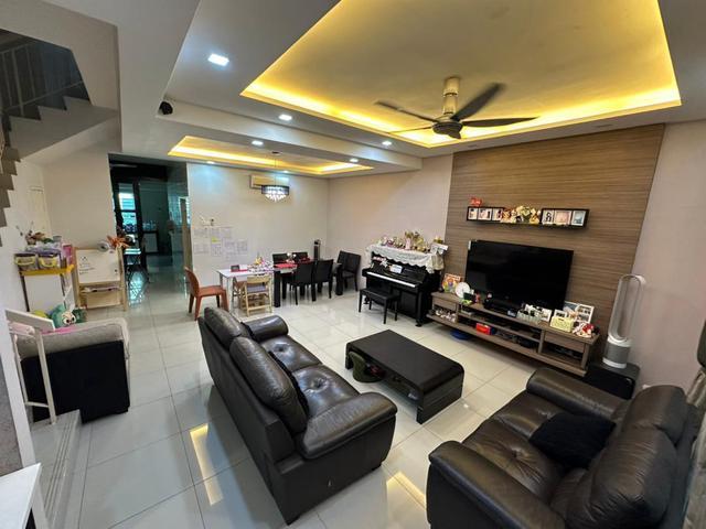 Fully Renovated 2 Storey Terrace Kemuning Damai Kemuning Utama