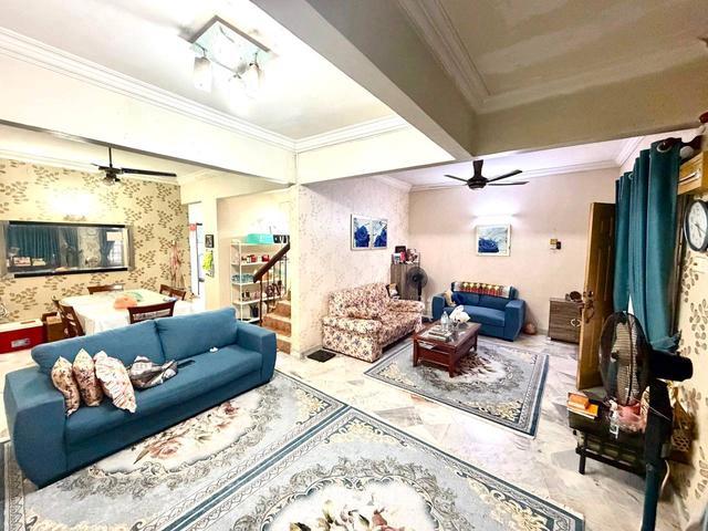 FULLY RENOVATED 2 Storey Terrace Suadamai Bandar Tun Hussein Onn