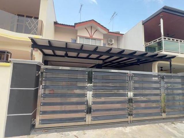 Fully Renovated 2Storey Taman Putri Kulai