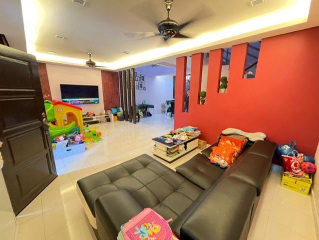 Fully Renovated 2Storey Terrace House Amoda Botania Saujana Rawang