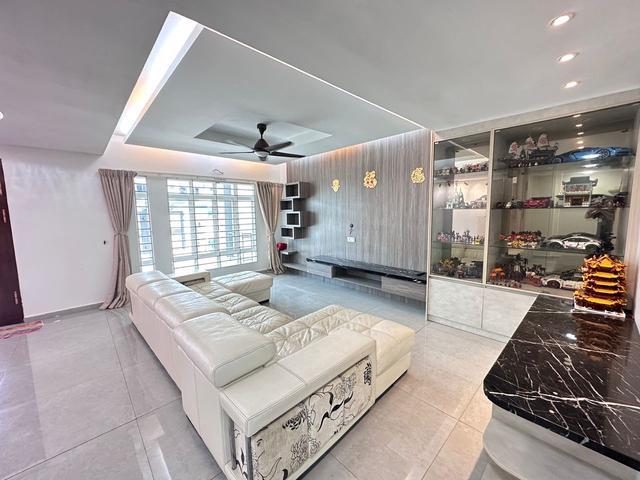 FULLY RENOVATED 2Storey Terrace House Bukit Rawang Jaya Lake Club