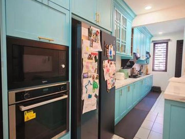 Fully Renovated 2Storey Terraced Partial Furnished Move In Condition