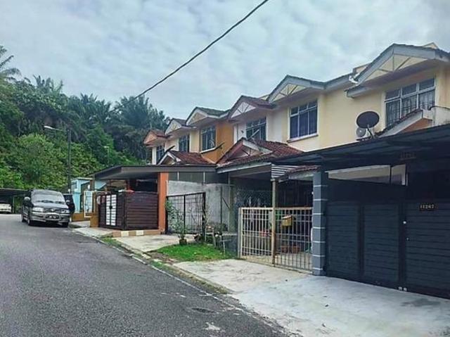 Fully Renovated 2Stry Jln Ara Bandar Putra Kulai