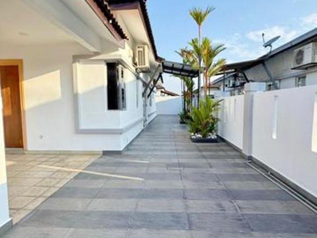FULLY RENOVATED 35x75 Aman Perdana Klang Single Storey SemiD