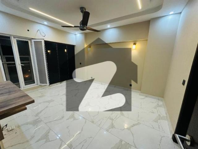 Fully Renovated 4 Bed Drawing Launch Apartment For Rent Shaheed Millat Road