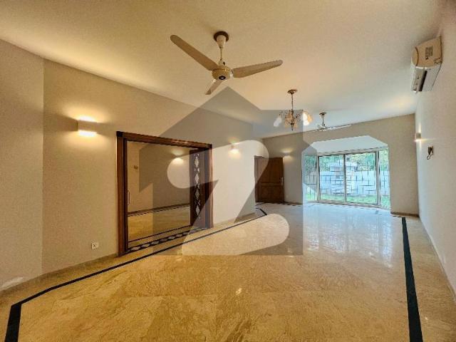 Fully Renovated 5 Beds Luxury House Available For Rent In F 8
