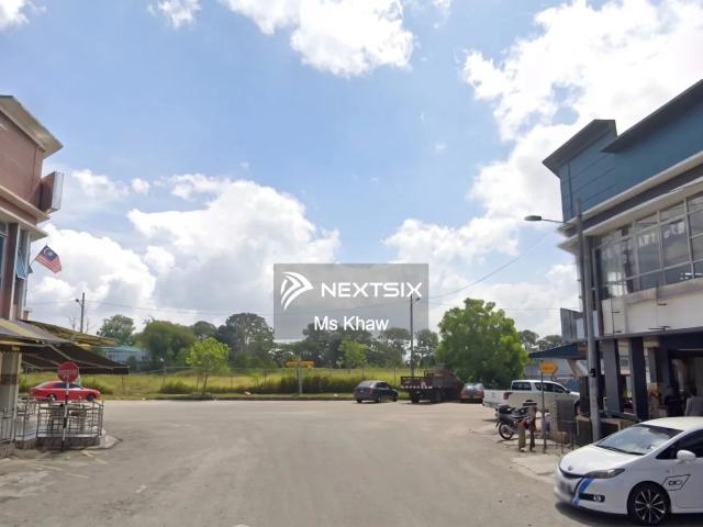 Fully Renovated Corner House Fully Extended Bukit Tinggi 2