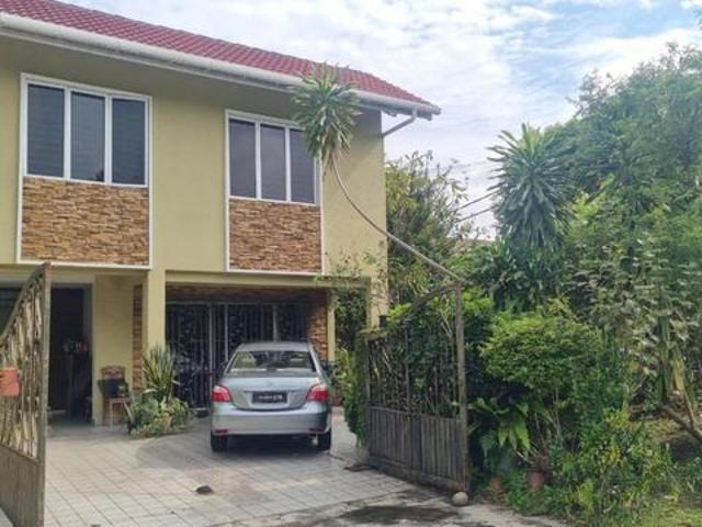 FULLY RENOVATED Corner Lot Double Storey Terrace Section 4 Shah Alam