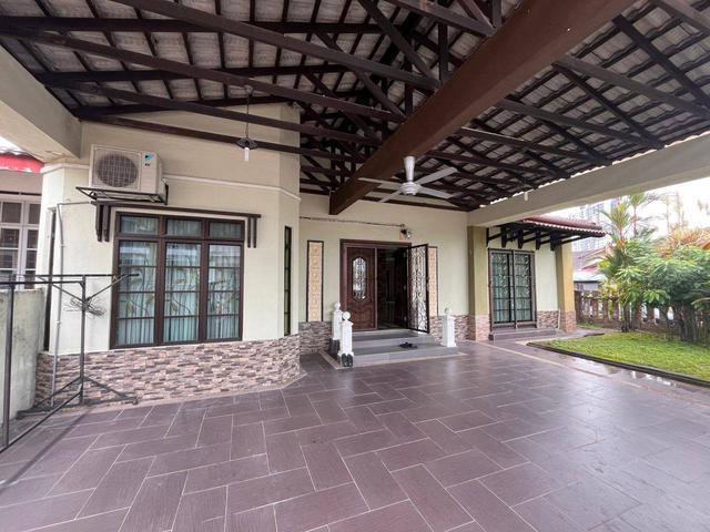 FULLY RENOVATED CORNER 1 STOREY Suakasih Bandar Tun Hussein Onn