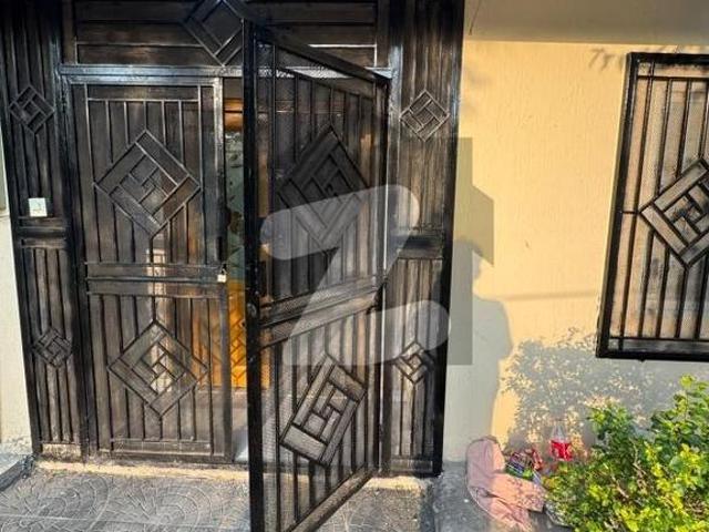 Fully renovated awami fiber villa for sale Bahria Town Phase 8