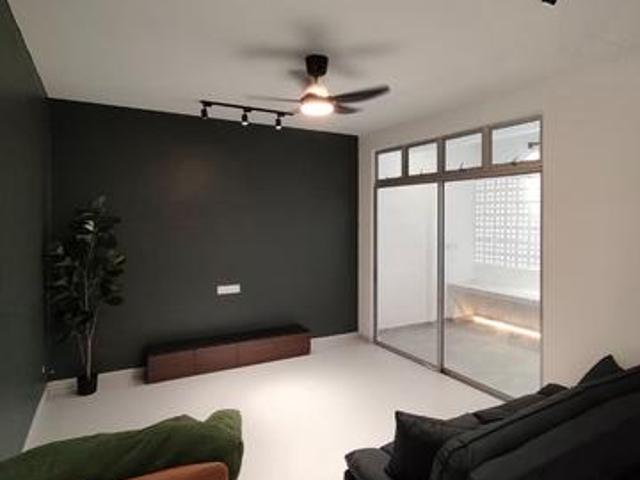 Fully Renovated Bandar Amanjaya Anggerik 2 Storey Teres For Sales