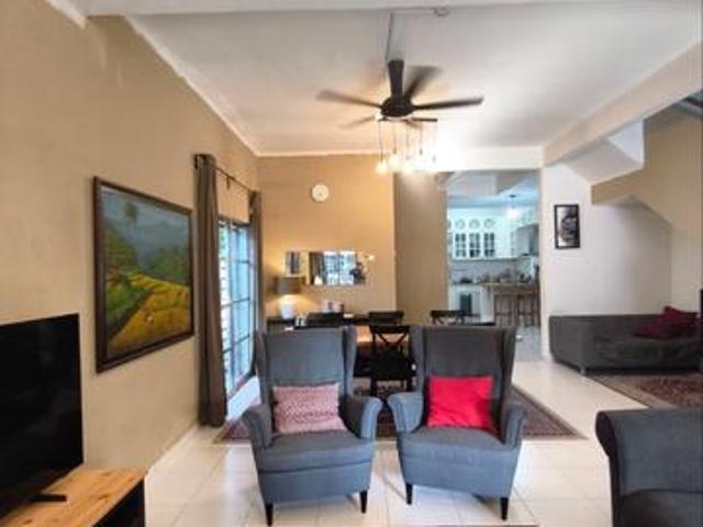 FULLY RENOVATED BELOW MARKET SemiD Indera Mahkota 8 Kuantan