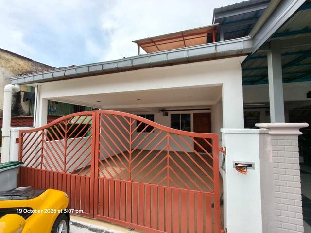FULLY RENOVATED Double Story Taman Tasik Jaya Senawang Seremban