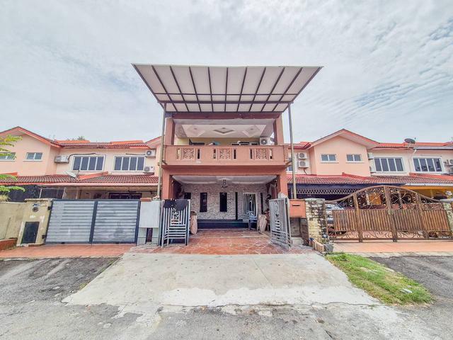 FULLY RENOVATED Double Storey Taman Harmoni Kajang