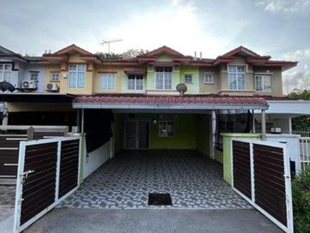 FULLY RENOVATED Double Storey Taman Seri Mewah Kajang