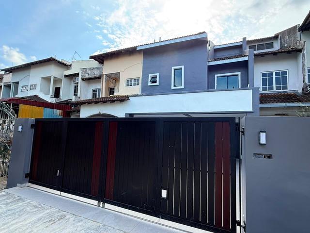 Fully Renovated Double Storey Terrace House Skudai Baru Hang Kasturi