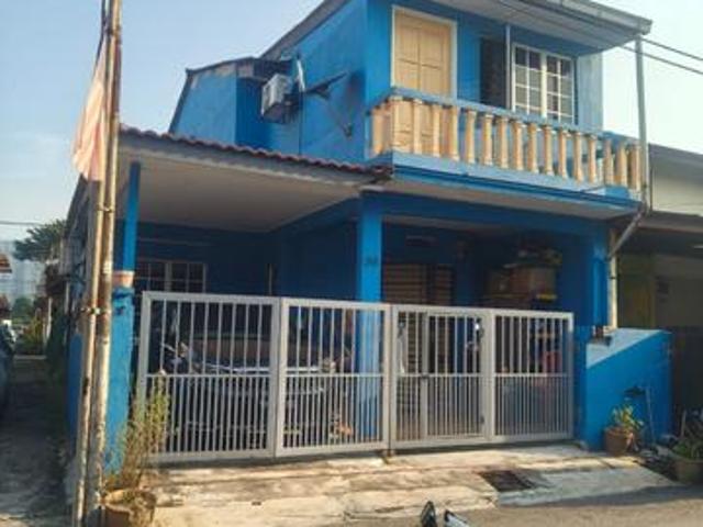 Fully Renovated Double Storey Terrace Taman Beringin Jinjang Kepong