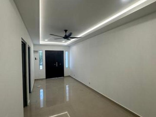 Fully Renovated Double Storey House Seri Bakawali Rawang
