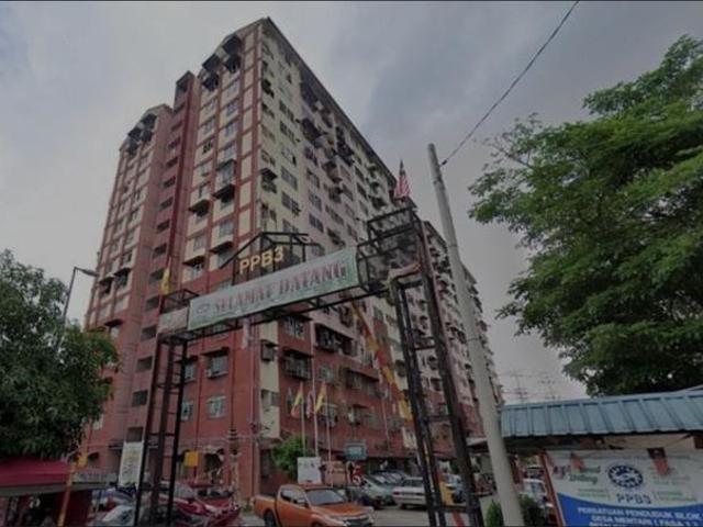 Fully RENOVATED DESA MENTARI BLOK 3 near PJCC SUNWAY PYRAMID PJ MEDAN