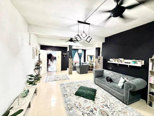 FULLY RENOVATED EXTENDED 2 Storey Terrace Serendah Makmur Rawang